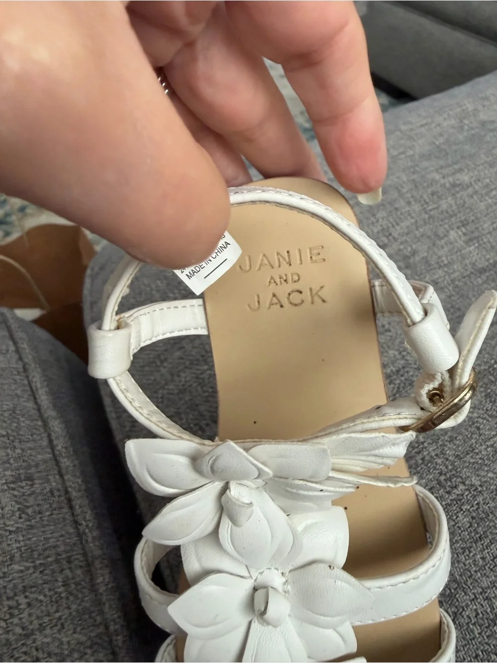 Janie and Jack White Floral Girls' Sandals with Ankle Buckle Size 9 GUC